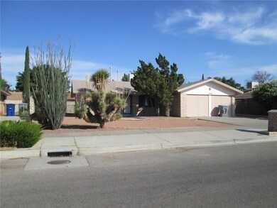 2132 Sea Palm Dr, El Paso, TX 79936 - photo 2