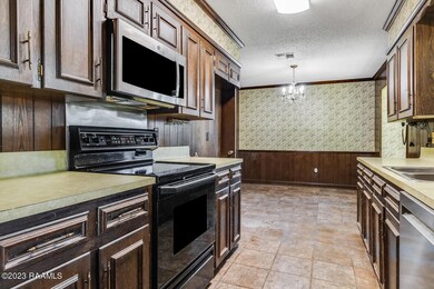 205 Fabiola Street-7