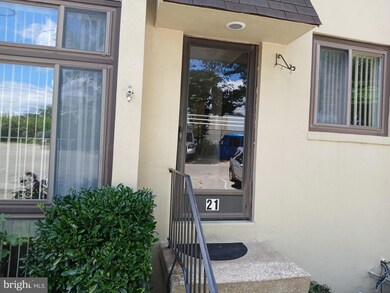 100 E Glenolden Ave unit U21, Glenolden, PA 19036 - photo 3
