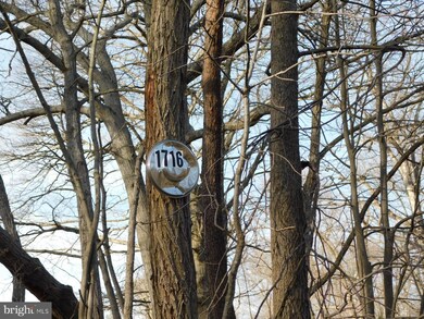 1716 Harpers Ferry Rd, Knoxville, MD 21758 - photo 2