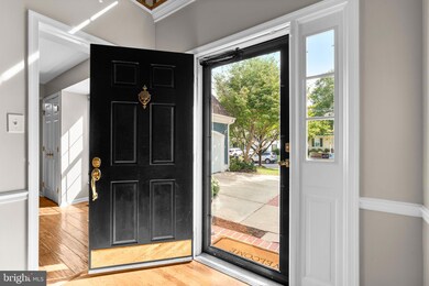 127 Upshire Cir, Gaithersburg, MD 20878 - photo 4