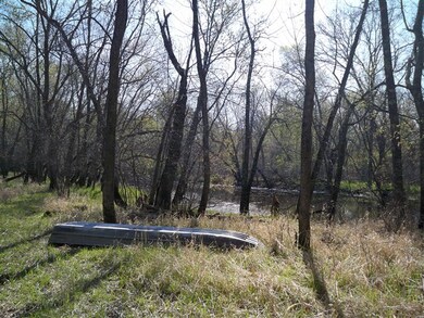 N8288 6th Ave, New Lisbon, WI 53950 - photo 5