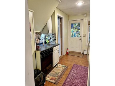 87 Saint Louis St, Burlington, VT 05401 - photo 7