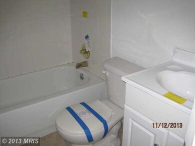 6721 Clinglog St, Capitol Heights, MD 20743 - photo 5