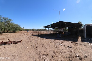 6 shade structure