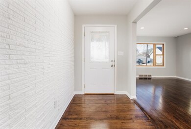 3815 Clough Ave, Highland, IN 46322 - photo 5