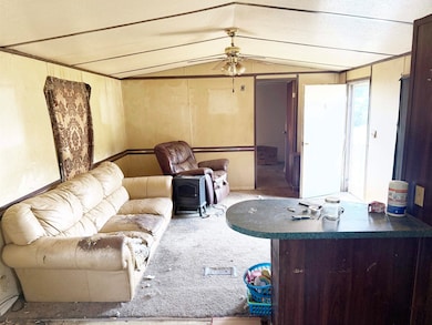 411 Blackwood Store Rd, Moore, SC 29369 - photo 3