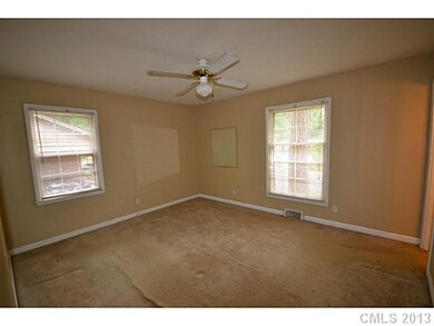 Master Bedroom - Master bedroom with lots of light