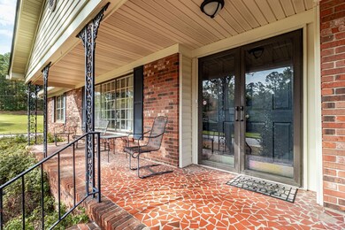 8-web-or-mls-2725 INGLESIDE DR (c)-1736