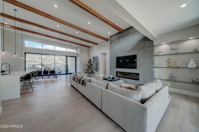 3617 N 47th Pl-6