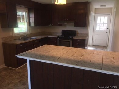 628 Old Farm Rd, Statesville, NC 28625 - photo 6