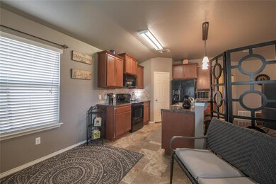 501 Coby Dr, Troy, TX 76579 - photo 6