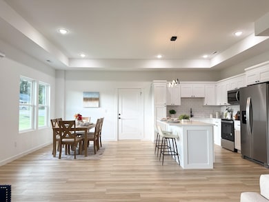 722 Old Corn Mill Rd, Cowpens, SC 29330 - photo 7