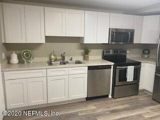 8868 Sandusky Ave S, Jacksonville, FL 32216 - photo 7