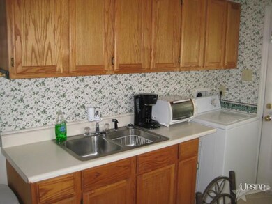 1119 Jersey St, Bluffton, IN 46714 - photo 7