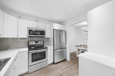 2671 Boundbrook Blvd unit 125, West Palm Beach, FL 33406 - photo 5