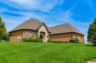 6708 Tarlton Rd, Circleville, OH 43113 - photo 3