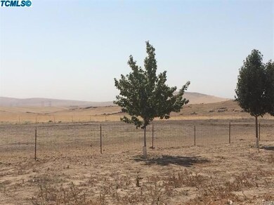 12807 Road 296 unit 1, Porterville, CA 93257 - photo 5