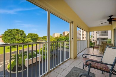 14819 Laguna Dr unit 203, Fort Myers, FL 33908 - photo 4