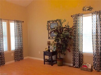 1857 Saddlewood Ct, Asheboro, NC 27203 - photo 3