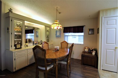 Formal Dining