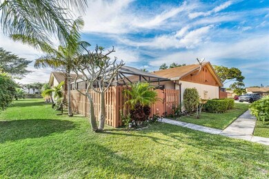 1141 Summit Place Cir unit B, West Palm Beach, FL 33415 - photo 2