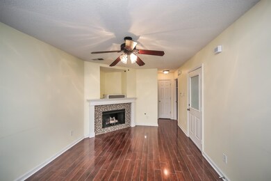 1232 Calebs Ridge Dr, Cordova, TN 38018 - photo 4