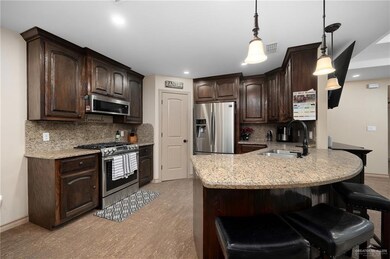 722 E Washington St, Weslaco, TX 78599 - photo 5