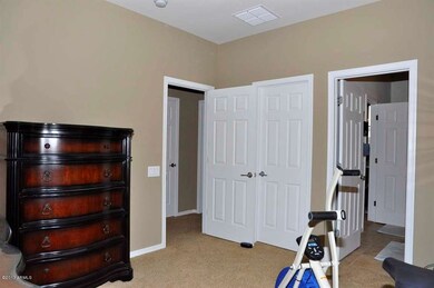 5th Bedroom2