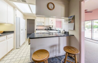 Kitchen2