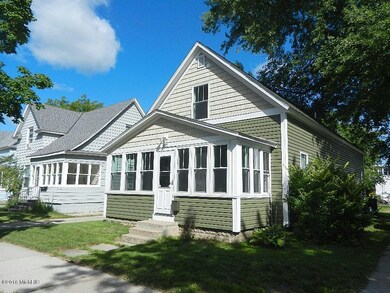 Front R