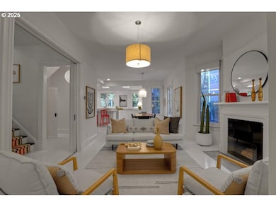 1710 NW Hoyt St, Portland, OR 97209 - photo 5