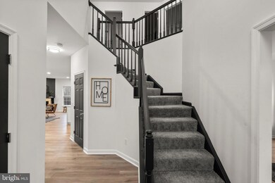 8601 Willow Run Rd, Windsor Mill, MD 21244 - photo 4