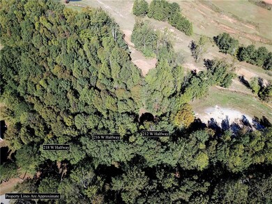 216 W Halfway Branch Rd, Walhalla, SC 29691 - photo 5