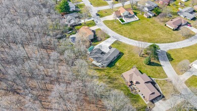 2747 E Amblewood Cir, Lima, OH 45806 - photo 5