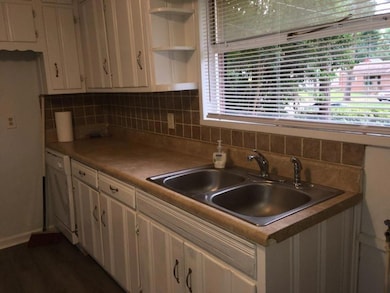 2335 Scotty Cir, Decatur, GA 30032 - photo 3