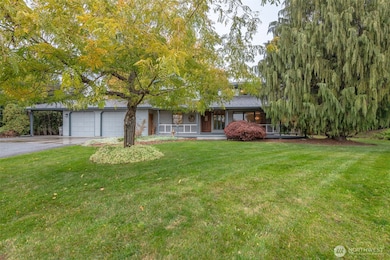 Inviting front entry beckons you to enter!