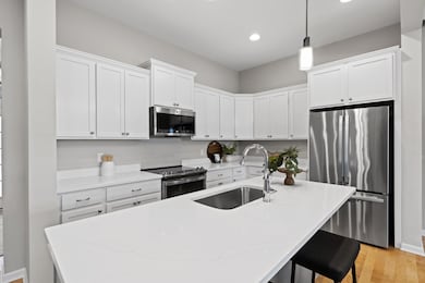 N106W6560 Stone Lake Cir unit 12, Cedarburg, WI 53012 - photo 7