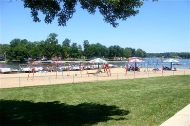 863 Santee Dr, Greensburg, IN 47240 - photo 4