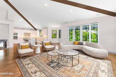 Neutral Walls