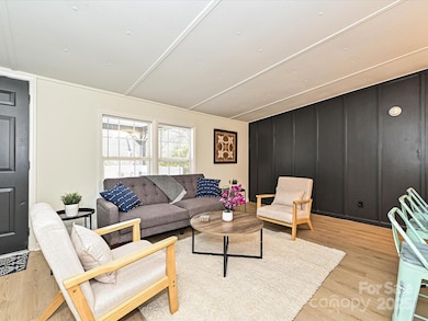 3318 Loop Rd, Lincolnton, NC 28092 - photo 4