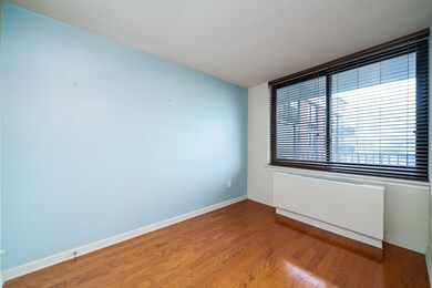 700 Grove St unit 11V, Jersey City, NJ 07310 - photo 7
