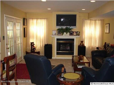 FAMILY ROOM WITH GAS FIREPLACE