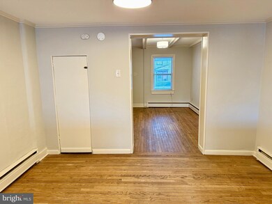 307 1/2 Walnut St, Pottstown, PA 19464 - photo 5