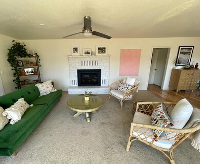 409 NE 6th St, Bend, OR 97701 - photo 3