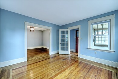 21 Woodbine St, Providence, RI 02906 - photo 7