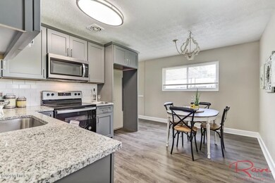 2312 Betsy Dr, Jacksonville, FL 32210 - photo 4