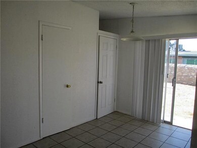 10532 Shannon Place unit C, El Paso, TX 79925 - photo 3