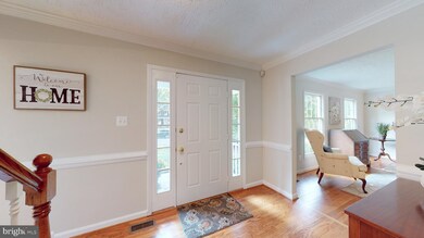 12028 Lake Newport Rd, Reston, VA 20194 - photo 3