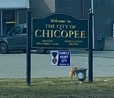 327 New Ludlow Rd L:, Chicopee, MA 01020 - photo 4